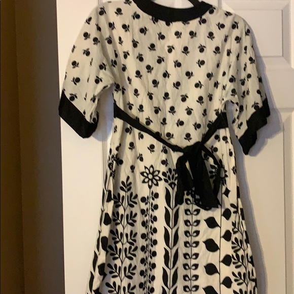 Fun, different comfy Dress - Picture 2 of 3